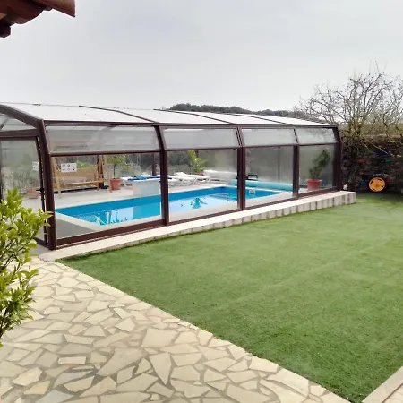 Rural Abuela Andrea *